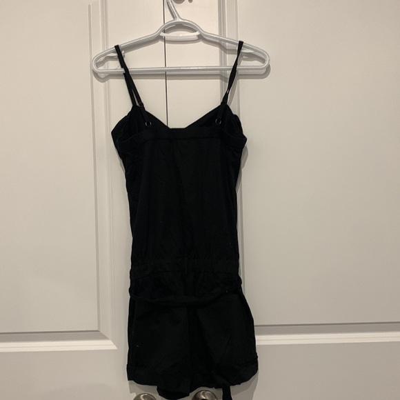 *3 items for $21* excellent condition black Dynamite romper - Picture 2 of 2
